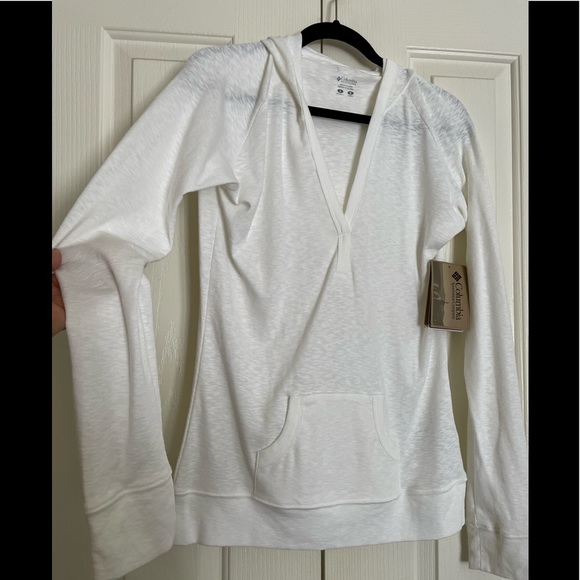 Columbia White Long sleeve Hoodie with front pockets Size (L) NWT - Picture 1 of 5